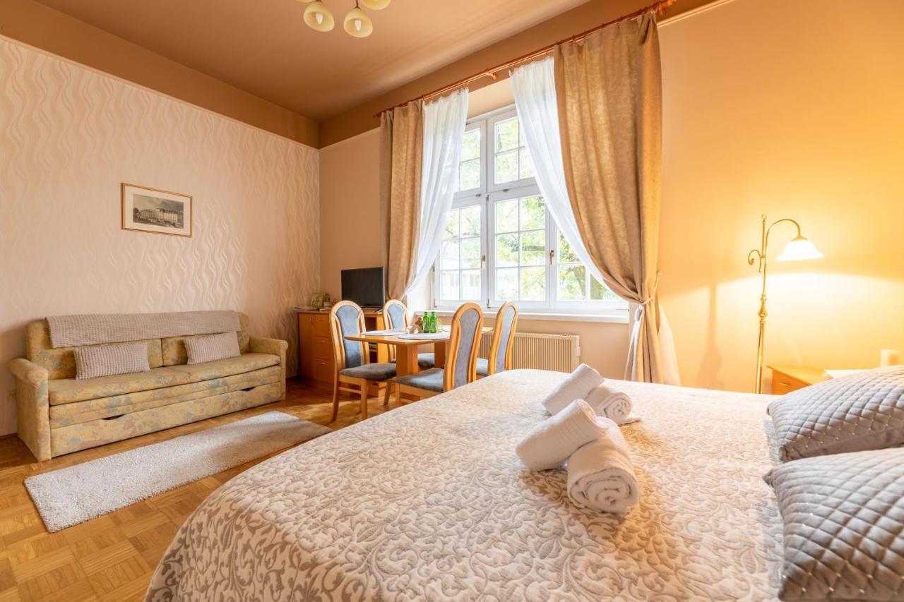 Apartments Vila Golf - Flucher Turizem Рогашка Слатина Экстерьер фото