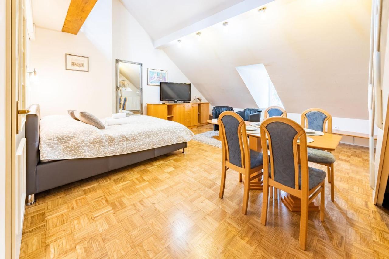 Apartments Vila Golf - Flucher Turizem Рогашка Слатина Экстерьер фото
